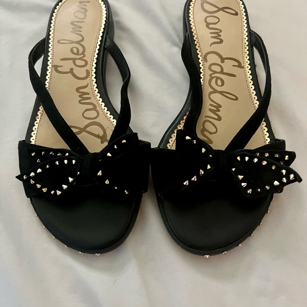 Never worn cute sandals